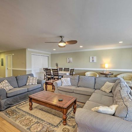 Spacious Wildwood Townhome With Covered Balcony Exterior photo